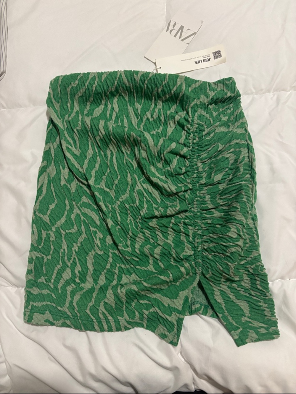 New Zara Green Animal Print Ruched Mini Skirt